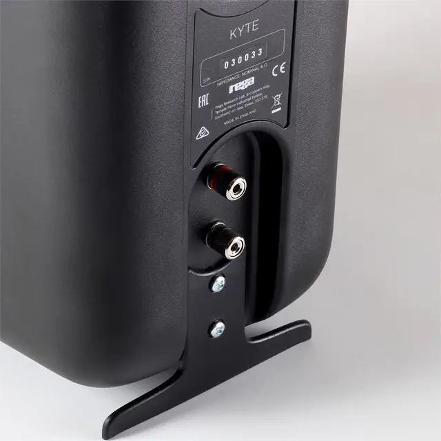 Rega Kyte, Matt svart 2-veis stativ/bokhylle-høyttaler 