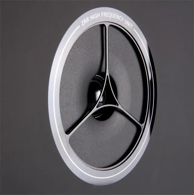 Rega Kyte, Matt svart 2-veis stativ/bokhylle-høyttaler 