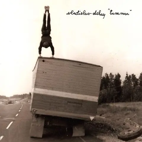 Vladislav Delay Tummaa (2LP) 