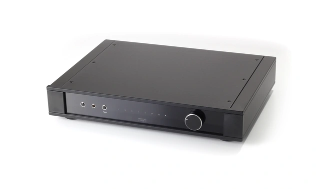 Rega Elex Mk4, forsterker 2x90 watt, MM RIAA-trinn, D/A-konverter 
