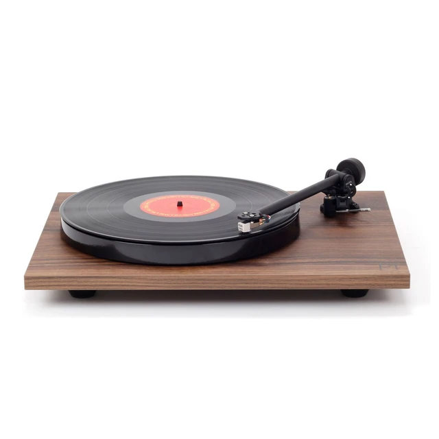 Rega Planar 1, platespiller Carbon pickup, RB110 arm, valnøtt 