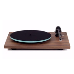 Rega Planar 2, platespiller Carbon pickup, RB220 arm, valnøtt