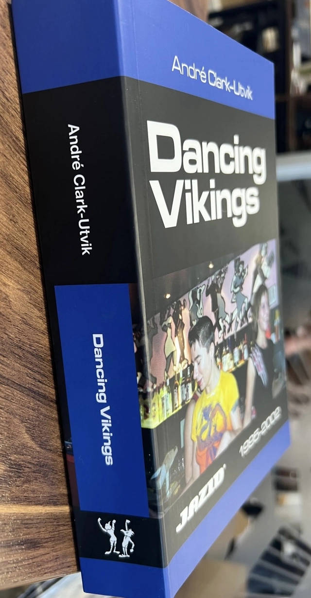 André Clark-Utvik Dancing Vikings (BOK) 