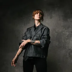 Sarah Shook &amp; The Disarmers Revelations - LTD (LP)