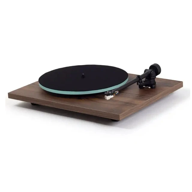 Rega Planar 2, platespiller Carbon pickup, RB220 arm, valnøtt 