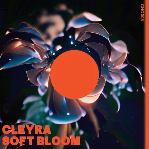 Cleyra Soft Bloom (12") 
