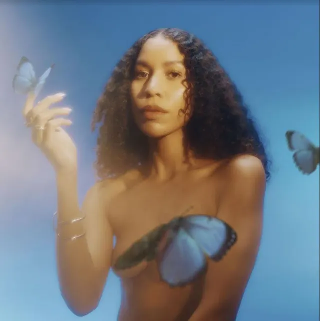 Charlotte Dos Santos Morfo (LP) 