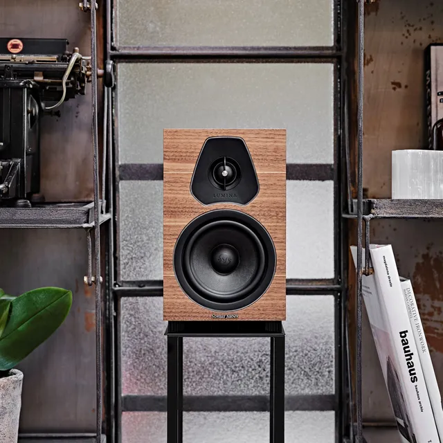 Sonus faber Lumina II, valnøtt 2-veis stativ/bokhylle-høyttaler 